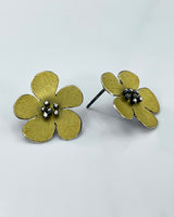 Himatsingka Daniel Flower Earrings