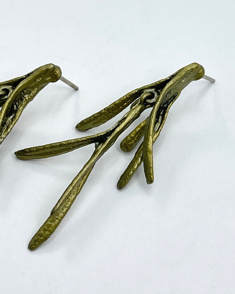 Rosemary Short Dangle Earrings
