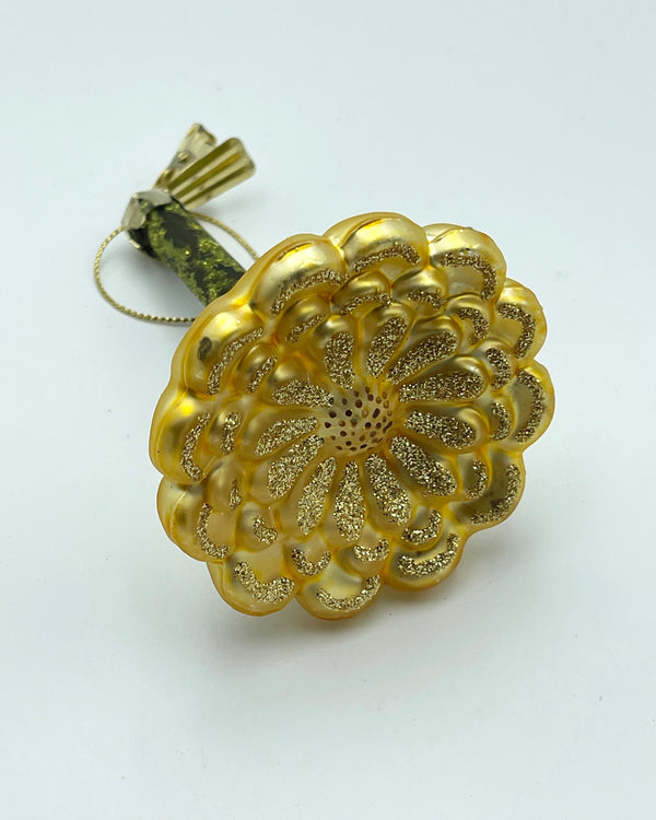 Zinnia Ornament