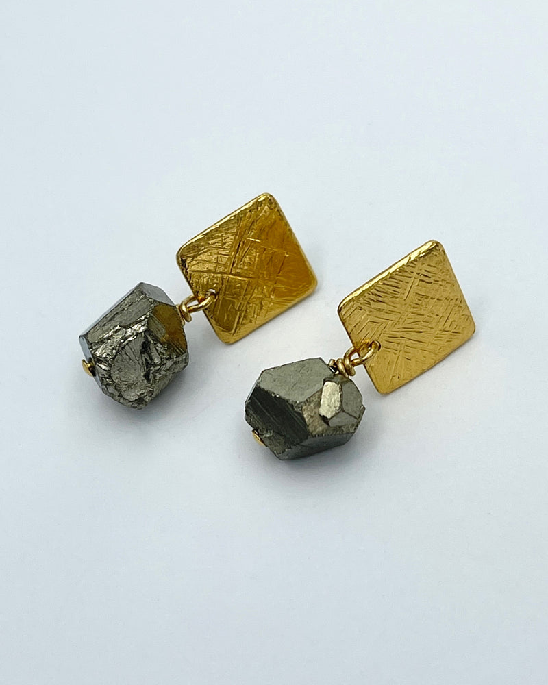 Heather Guidero Carved Small Tab Post Earrings