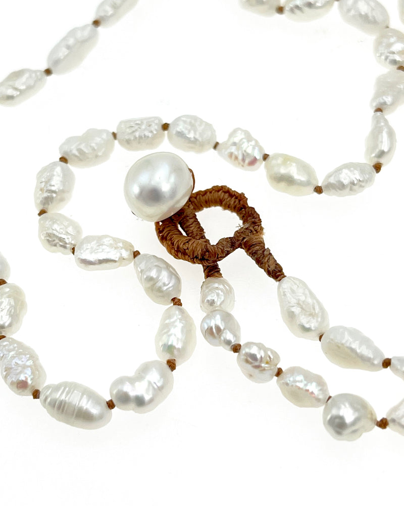 Pearl Necklace with Pearl Closure