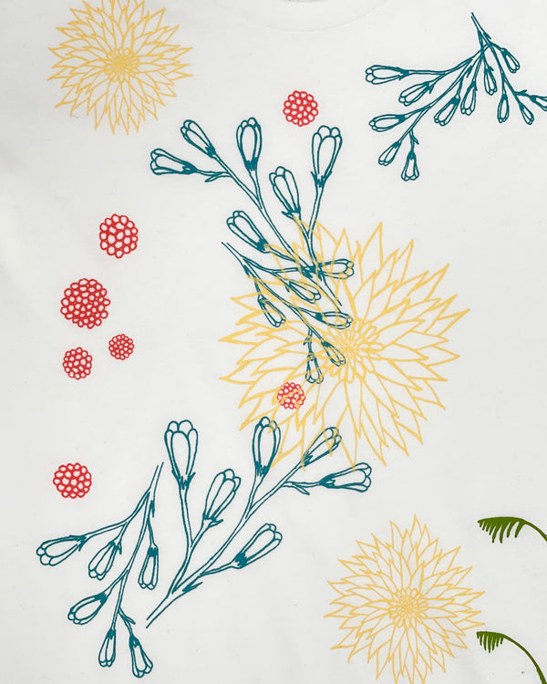 Marshmallow Night Blooms Ulla T-Shirt