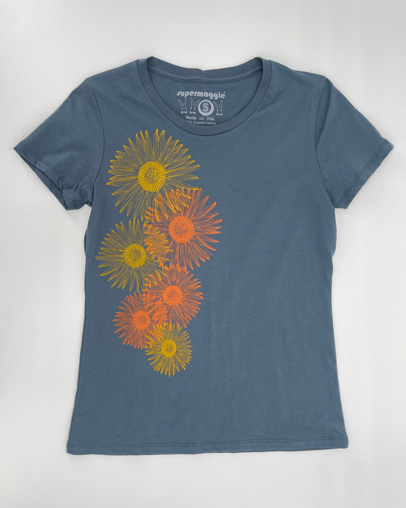 Sunflowers Ulla T-Shirt in Ocean Blue