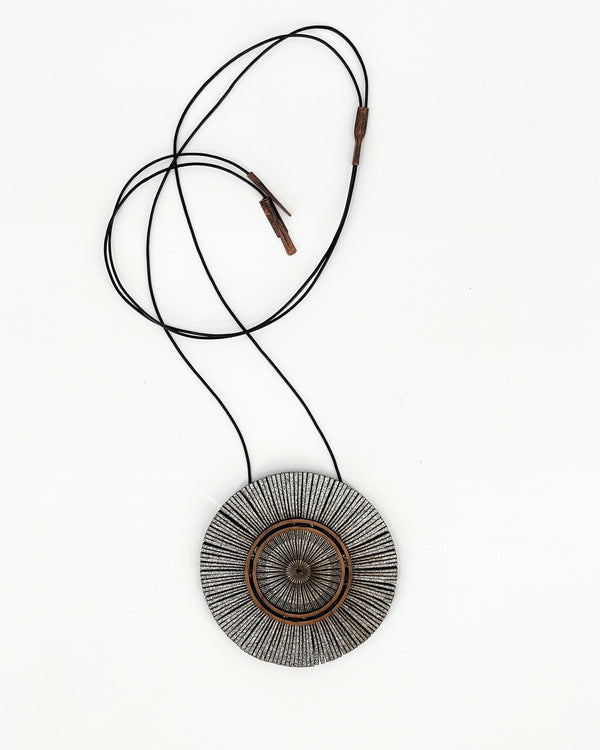 Oropopo Saulė Necklaces