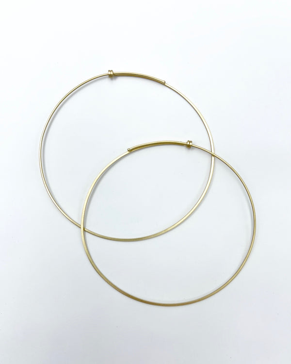 Carla Caruso Round Dainty Hoops