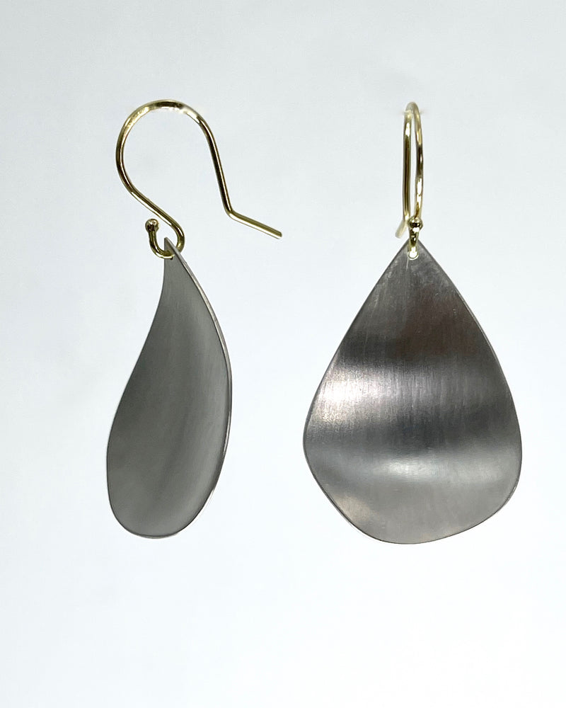 Sarah McGuire Sway Single Earrings